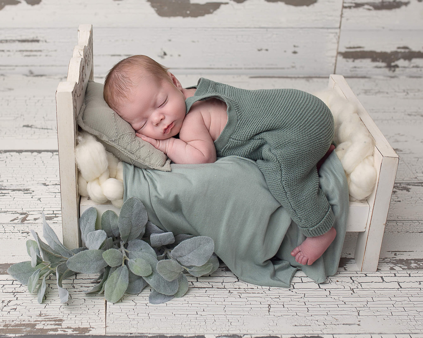 adorable newborn photograpahy in Canton OH