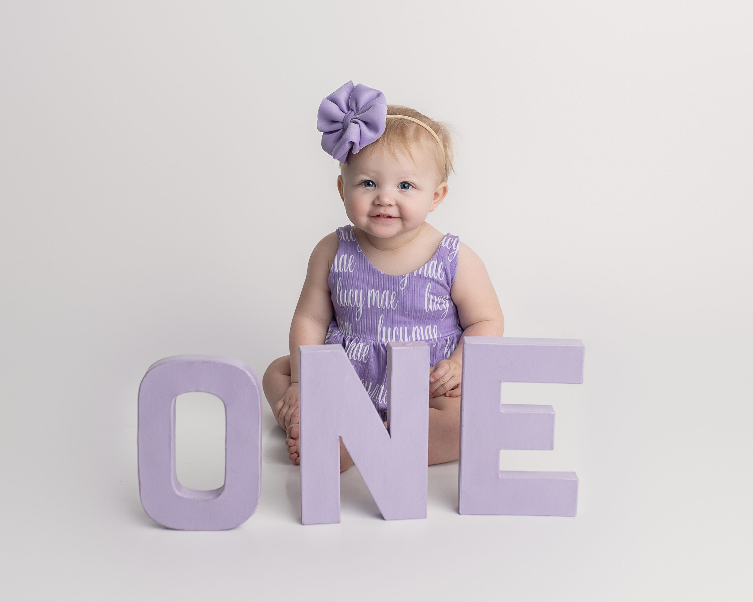12 month baby milestones photoshoot