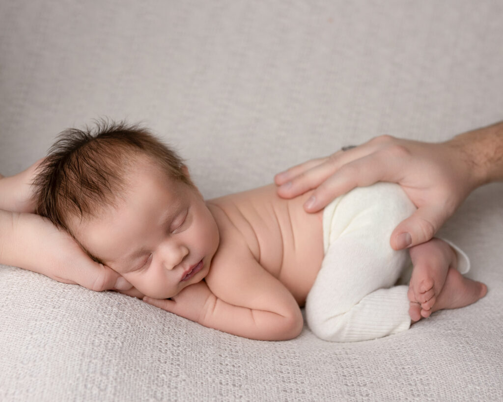 canton ohio newborn photographer family portrait studio session